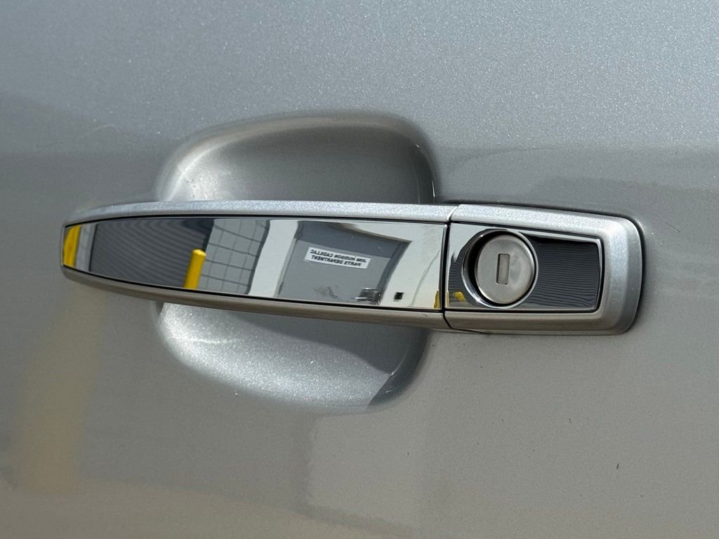 Used 2016 Silver Buick Base image 14