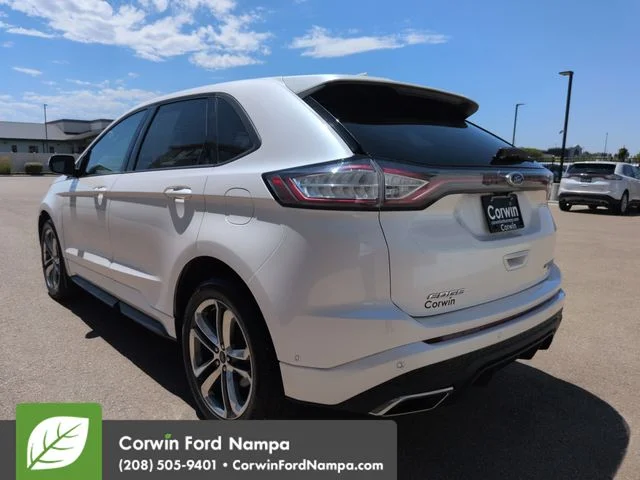 Used 2018 White Ford Sport image 1