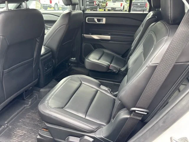 Used 2023 White Ford XLT image 12