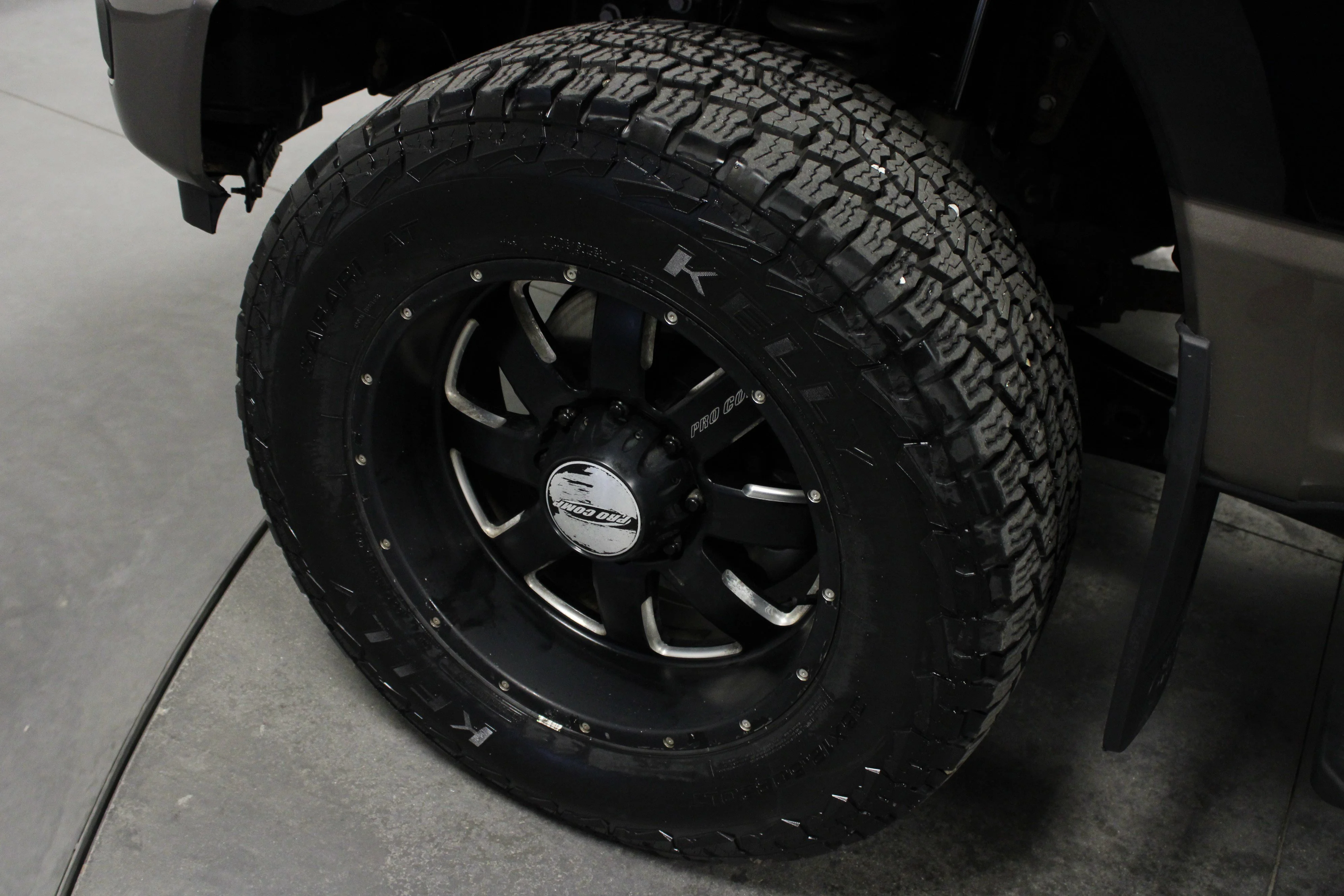 Used 2023 Agate Black Metallic Ford King Ranch image 10