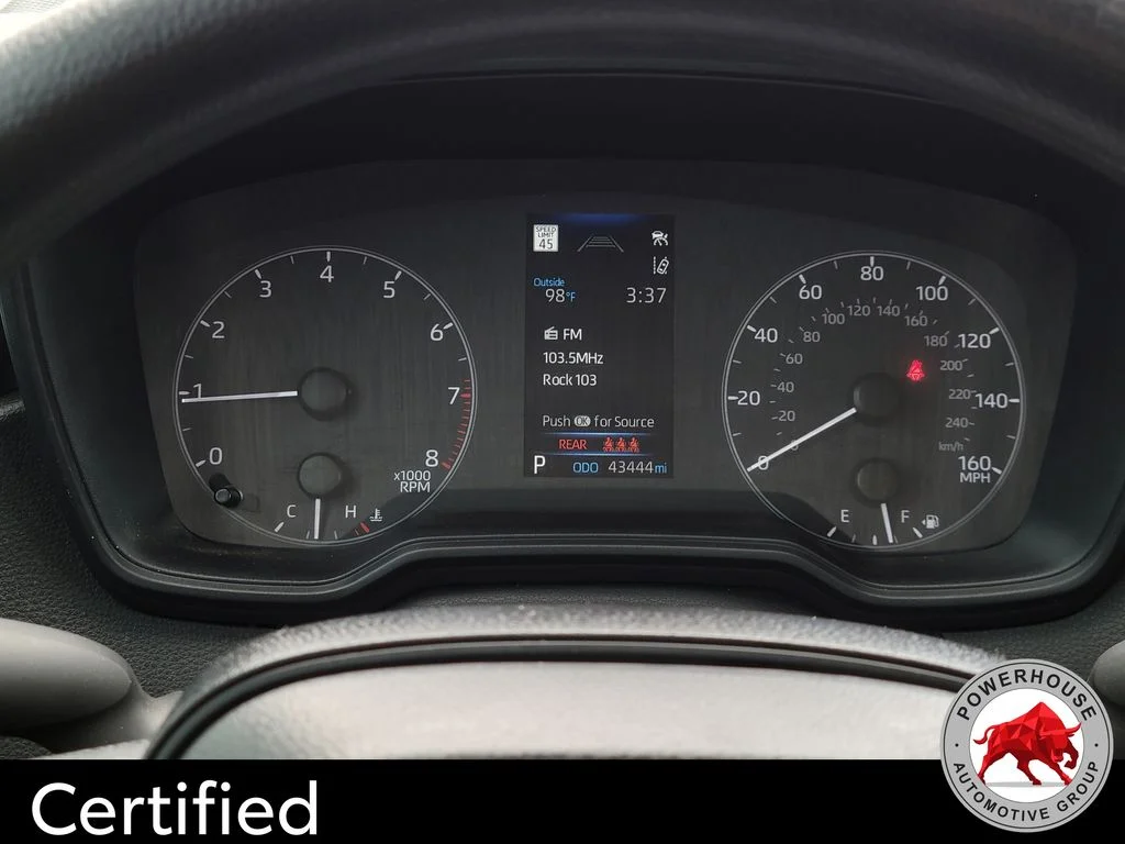 Used 2025 White Toyota LE image 31