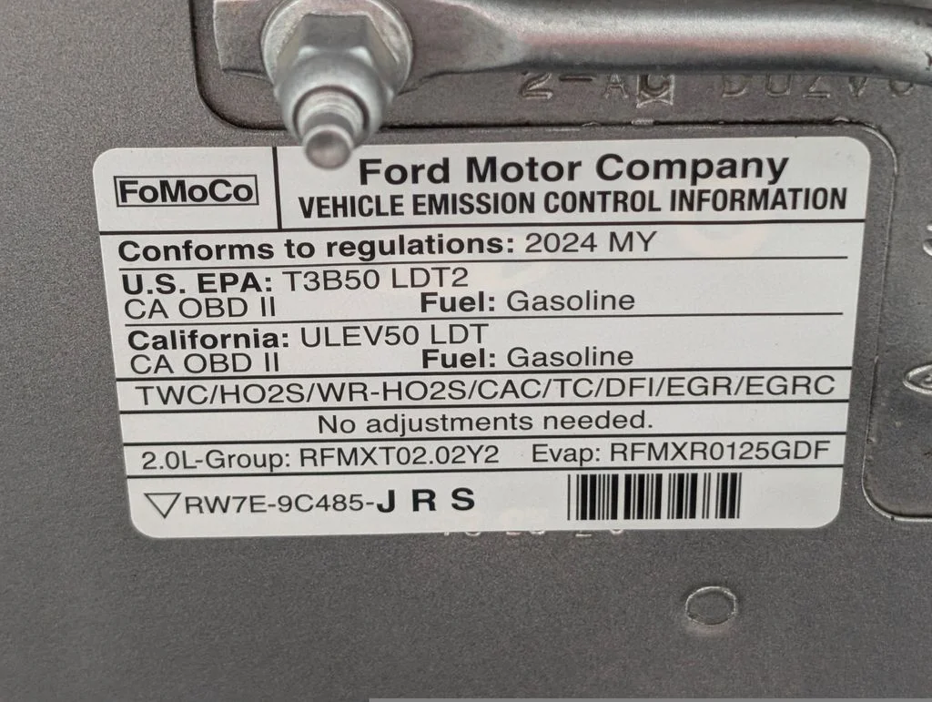 Certified Used 2024 Iconic Silver Metallic Ford Lariat image 29