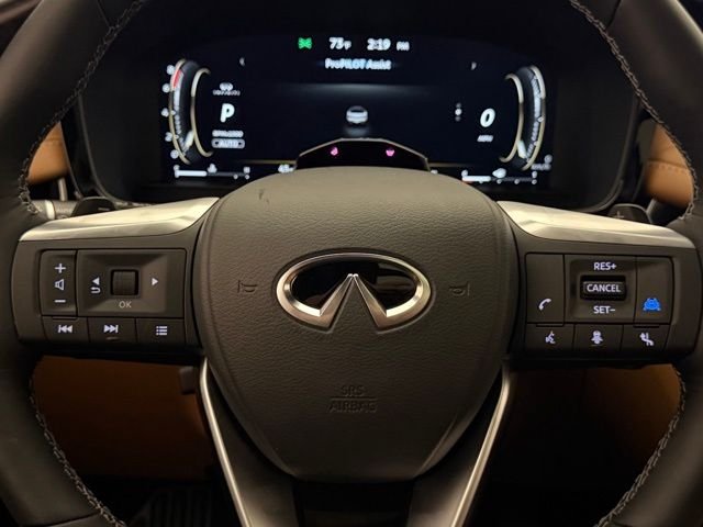 New 2026 2T RAD WHT INFINITI Autograph AWD image 38
