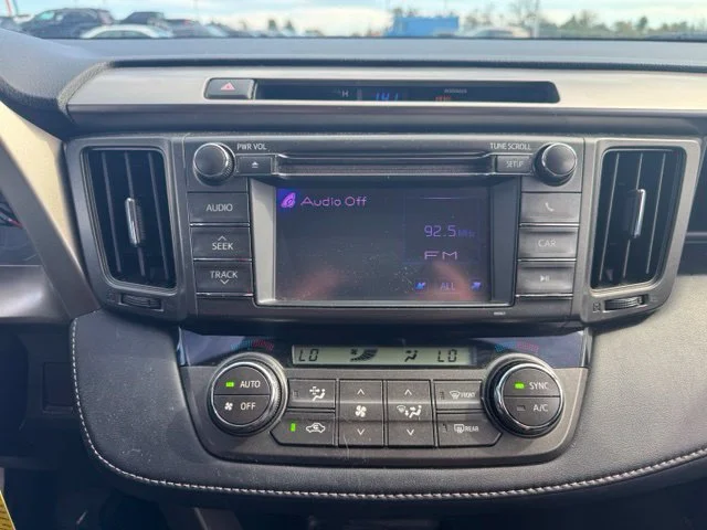Used 2013 Magnetic Gray Metallic Toyota XLE image 19