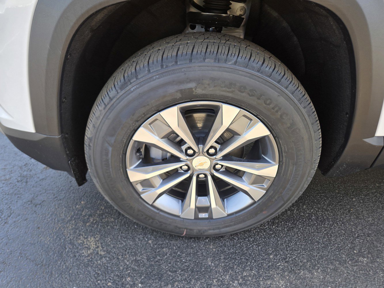 2026 Chevrolet Equinox LT - Photo 27