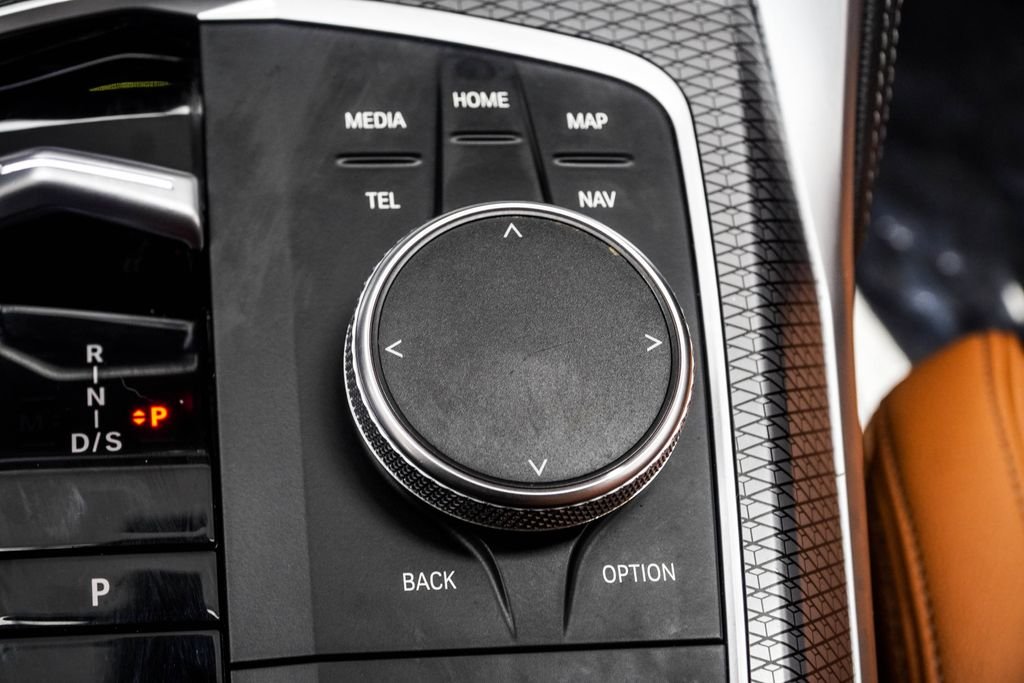 Used 2024 Orange BMW M440i xDrive image 26
