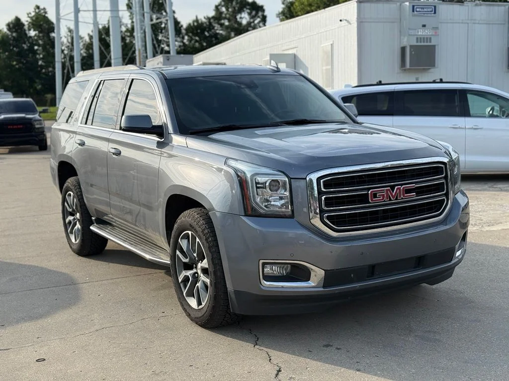 Used 2020 Gray GMC SLE image 4