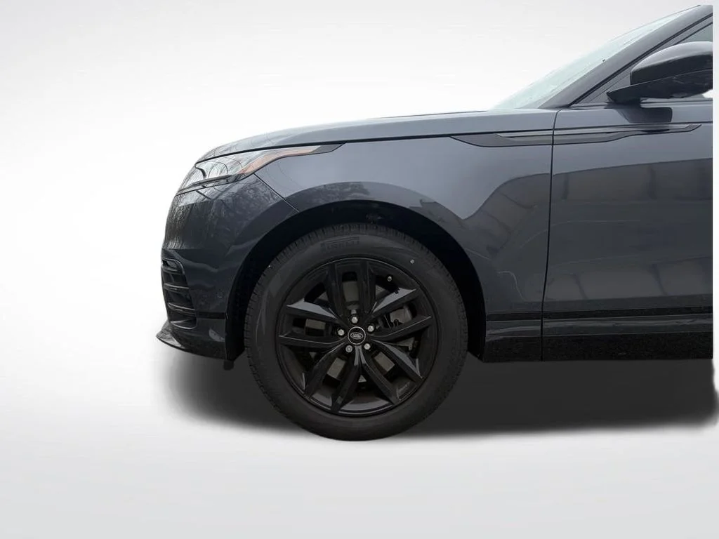Certified Used 2026 Blue Land Rover Dynamic SE image 9