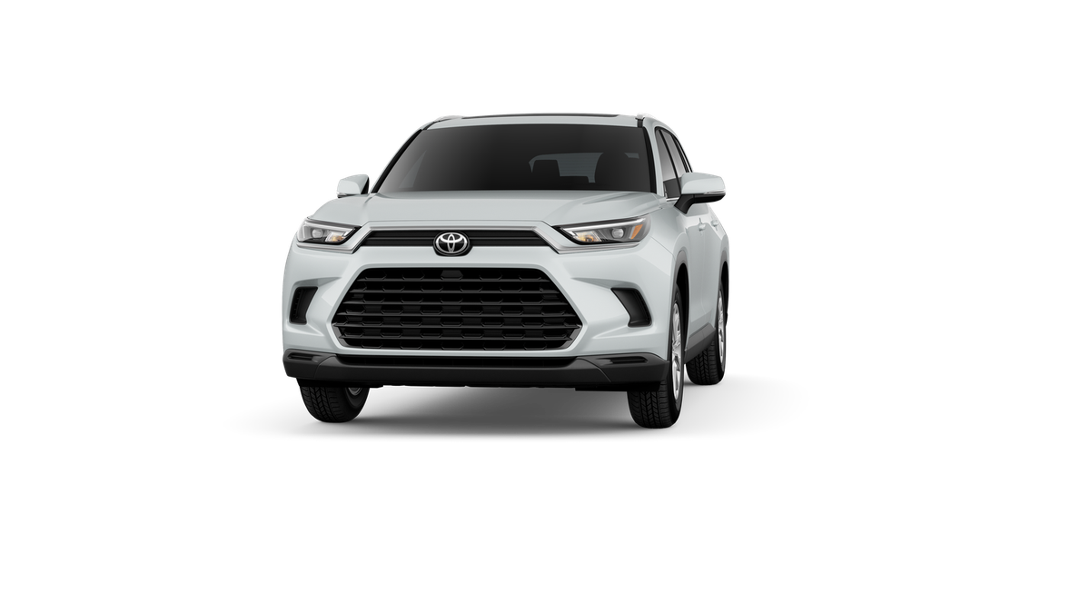 New 2026 Wind Chill Pearl Toyota XLE image 18