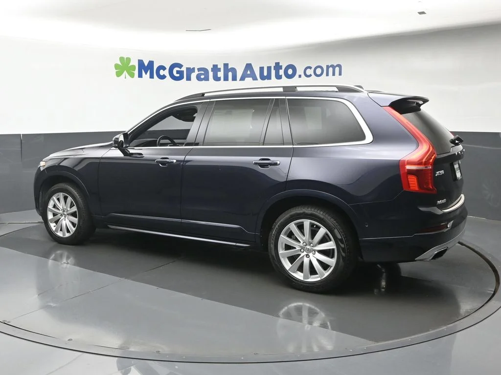 Used 2017 Blue Volvo T6 Momentum image 29