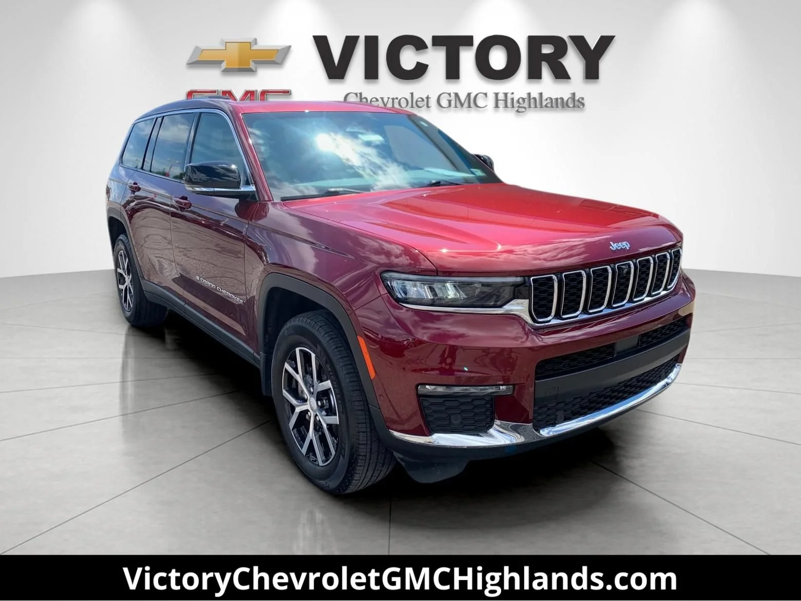 Used 2024 Red Jeep Limited 4x4 image 1