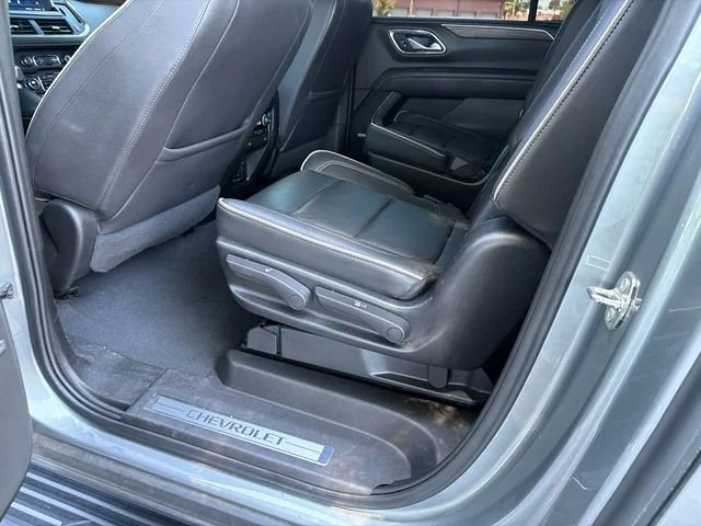 Used 2023 Sterling Gray Metallic Chevrolet Premier image 21