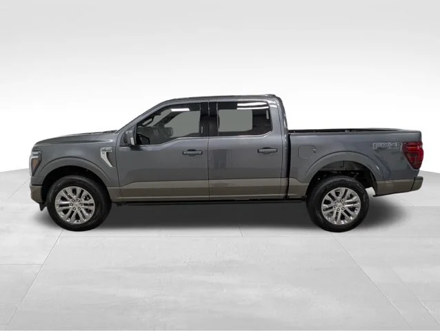 New 2026 Carbonized Gray Metallic Ford King Ranch® image 35