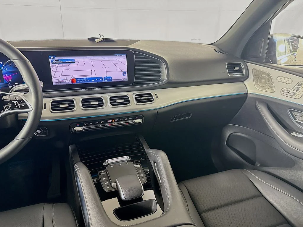 Used 2024 Black Mercedes-Benz GLE 450 image 28