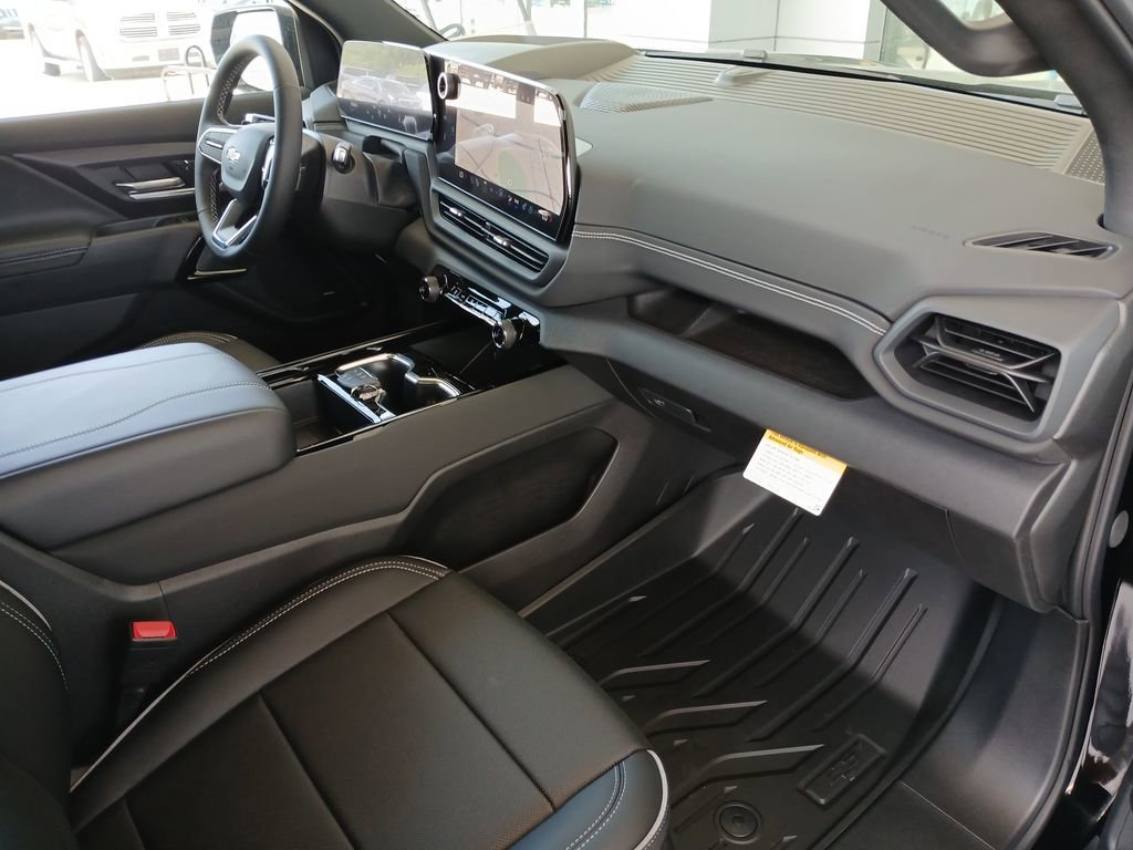 2026 Chevrolet Silverado EV LT - Photo 30
