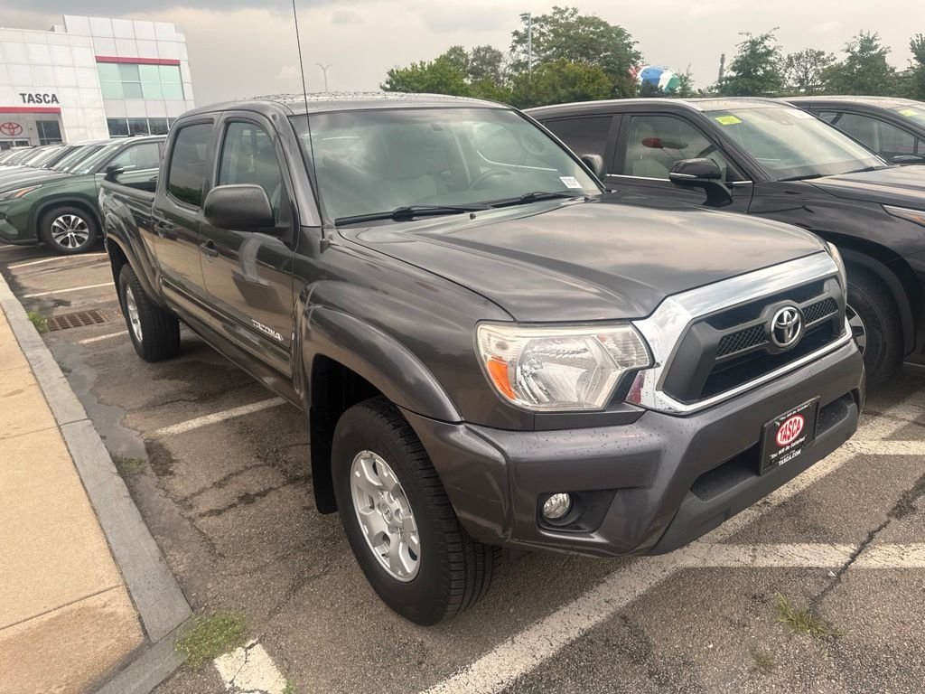 Used 2015 Gray Toyota Base image 9