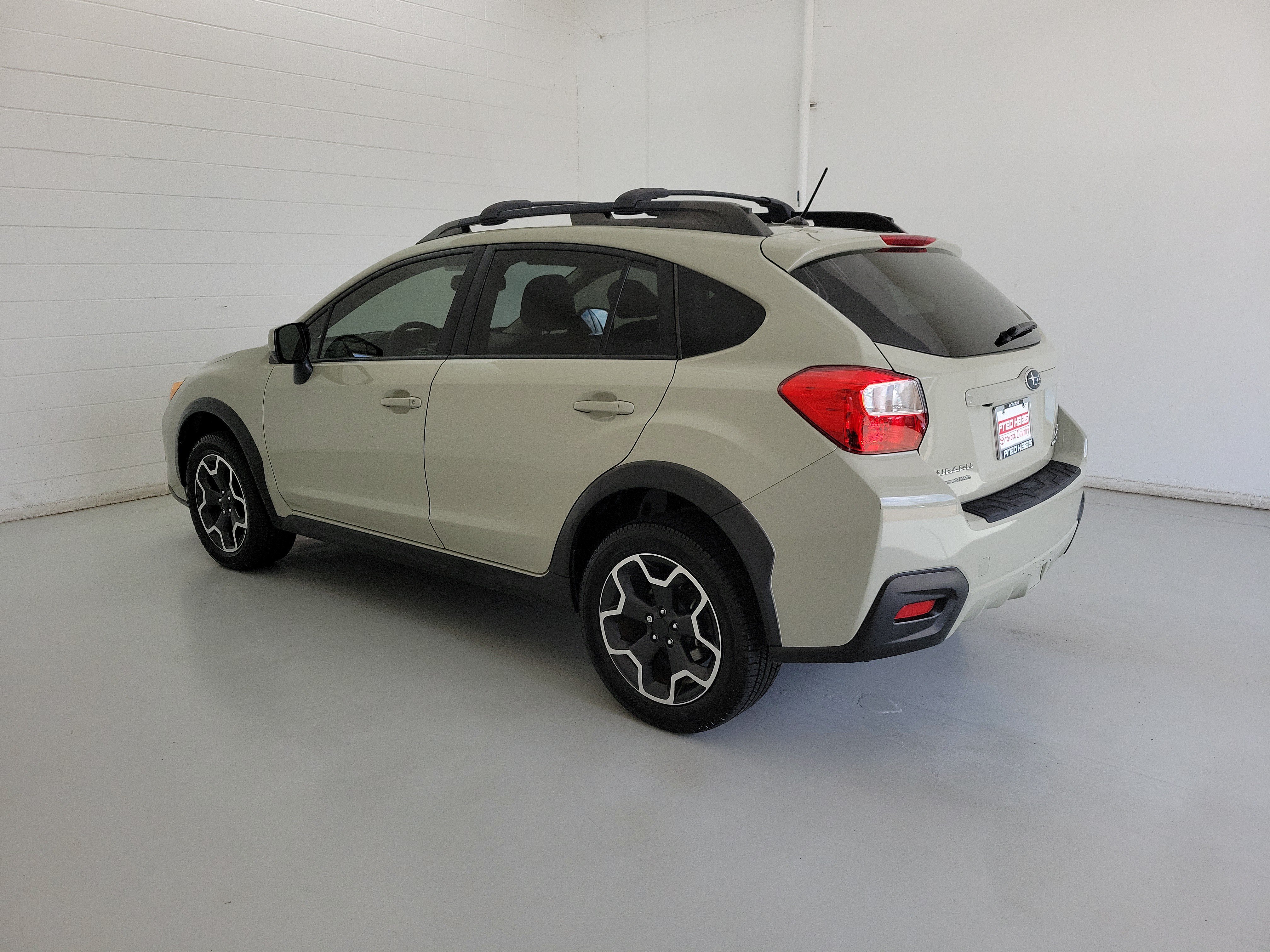 Used 2014 Desert Khaki Subaru 2.0i Limited image 7