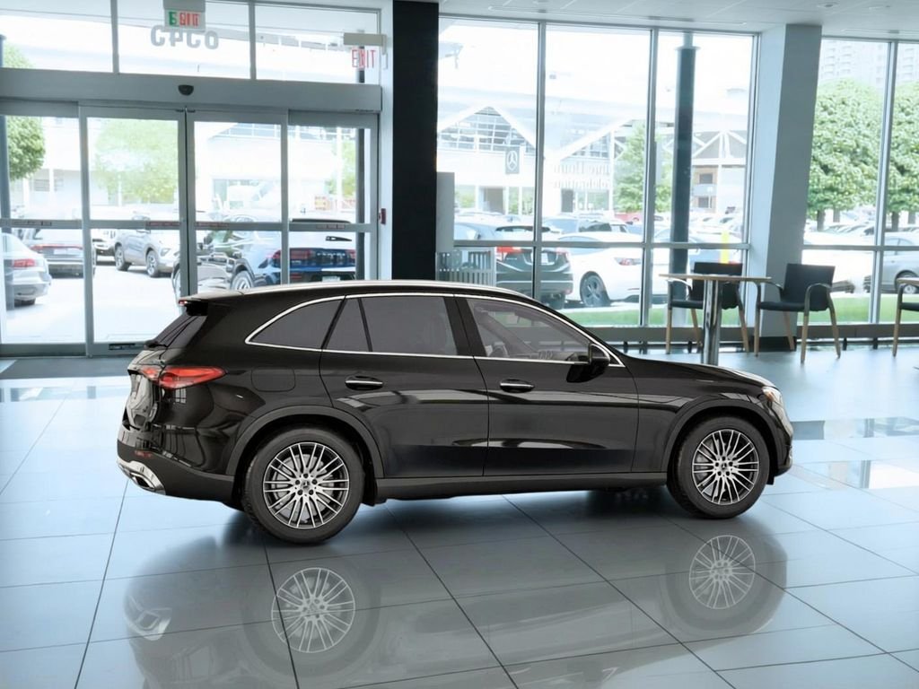 New 2026 Black Mercedes-Benz GLC 300 image 17
