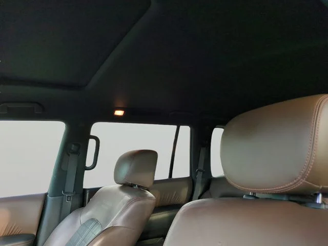 Certified Used 2020 White Nissan Platinum image 24