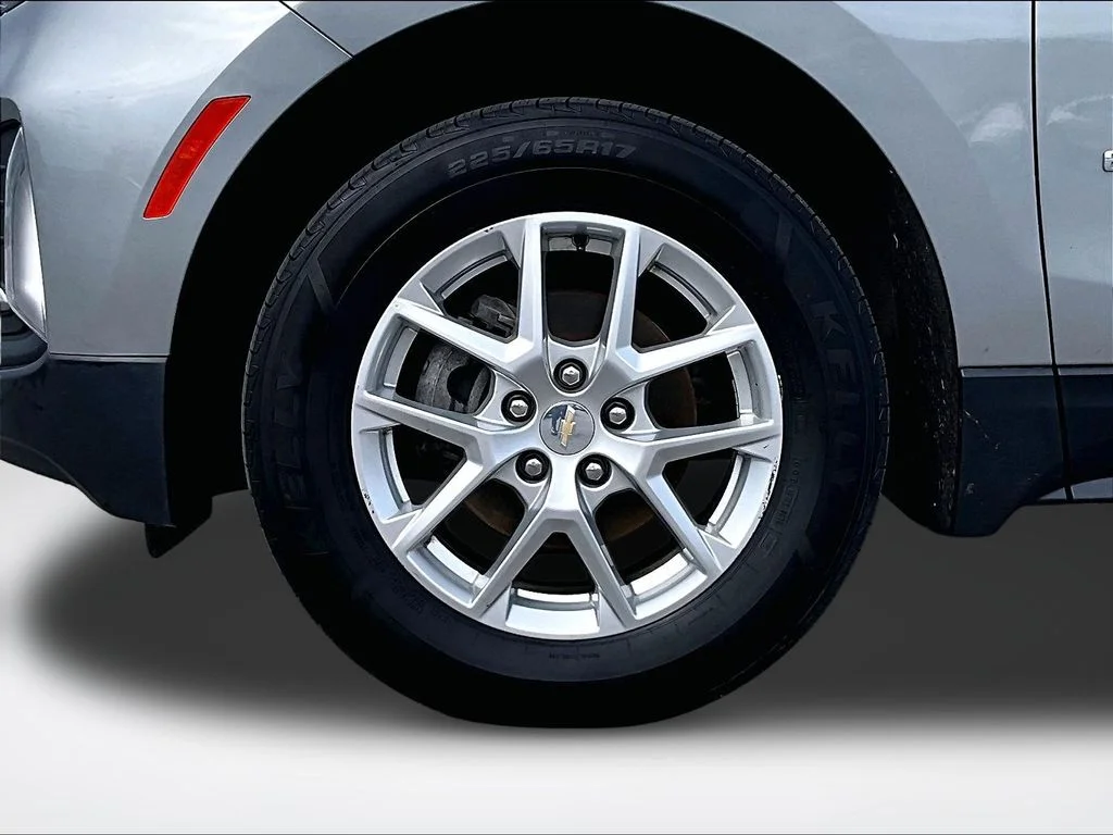 Used 2024 Gray Chevrolet LT image 10
