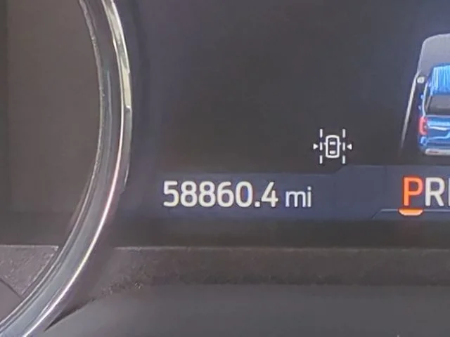 Used 2023 White Ford Limited image 23