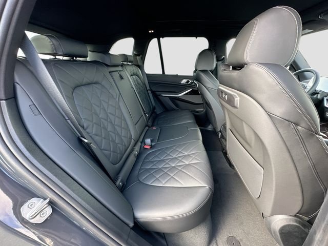 New 2026 Gray BMW xDrive40i image 22