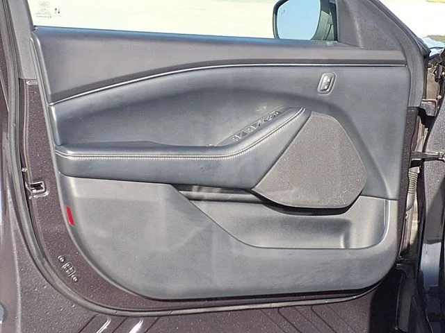 Used 2022 Gray Ford Select image 22