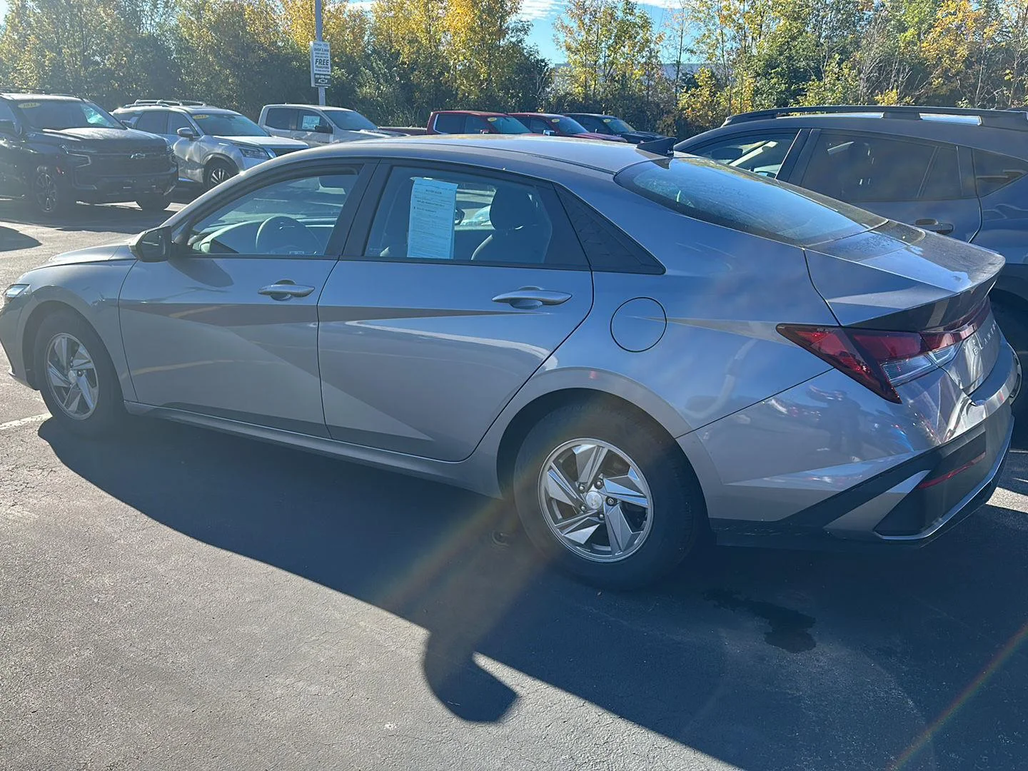 Used 2024 Fluid Metal Hyundai SE image 4