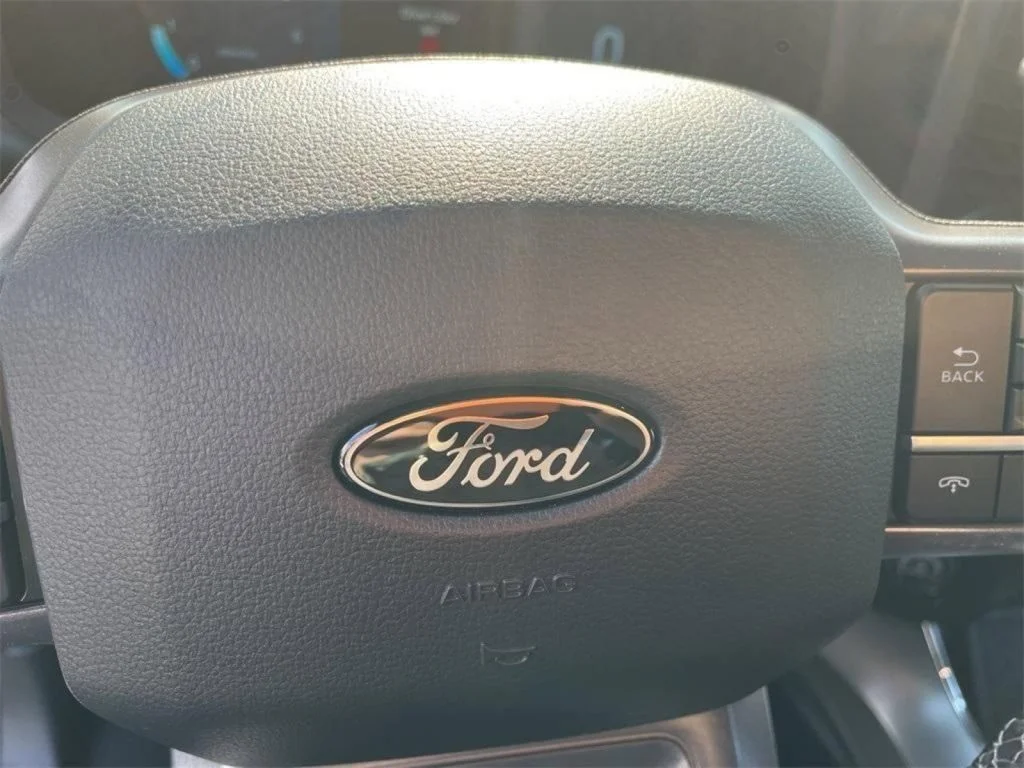 2025 Ford F-150 XLT - Photo 16