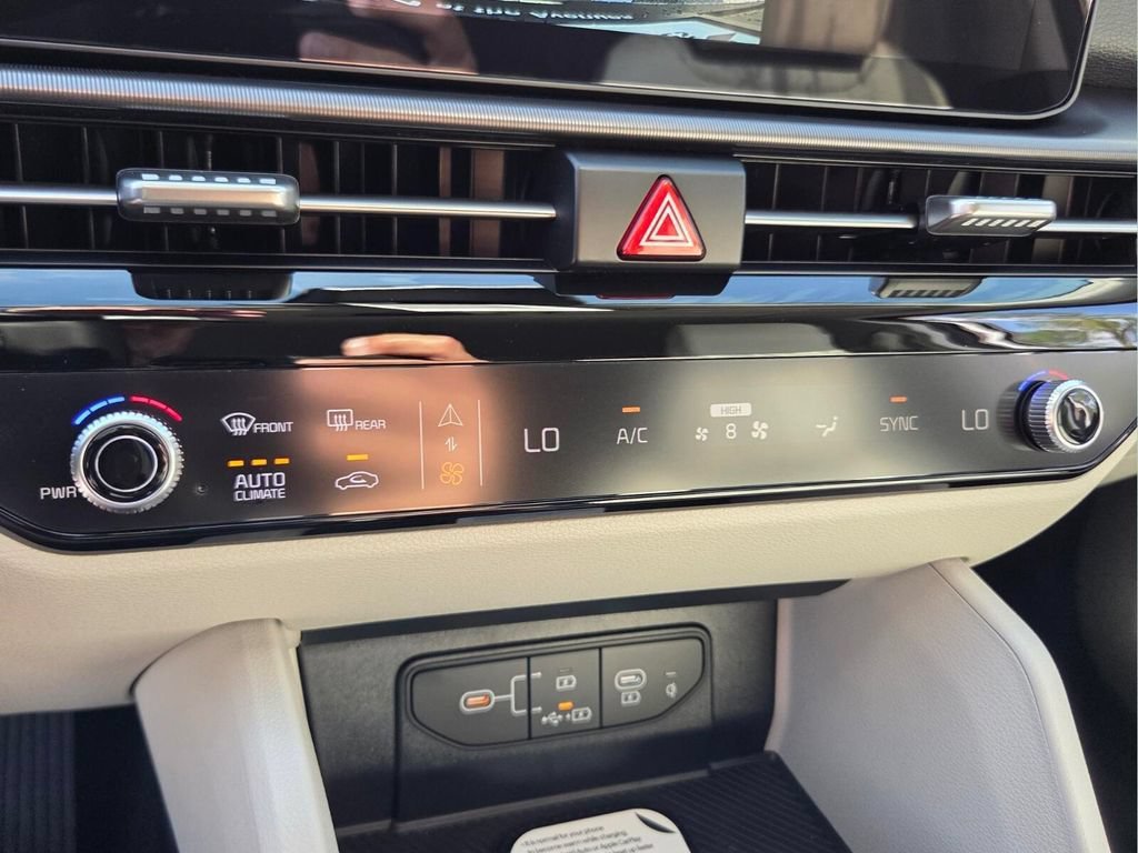 New 2026 Gravity Gray Kia EX image 23