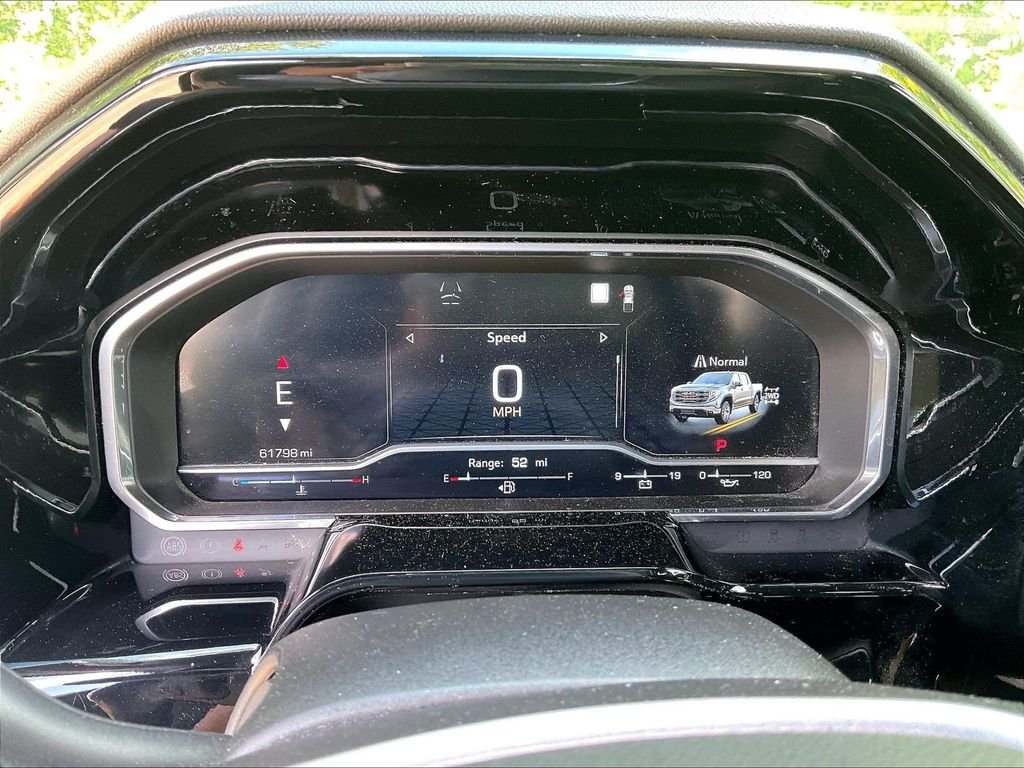 Used 2022 Silver GMC SLT image 13