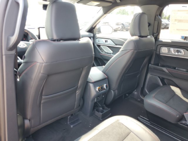 New 2026 Space White Metallic Ford ST image 66