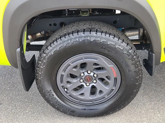 2026 Nissan Frontier PRO-4X - Photo 9