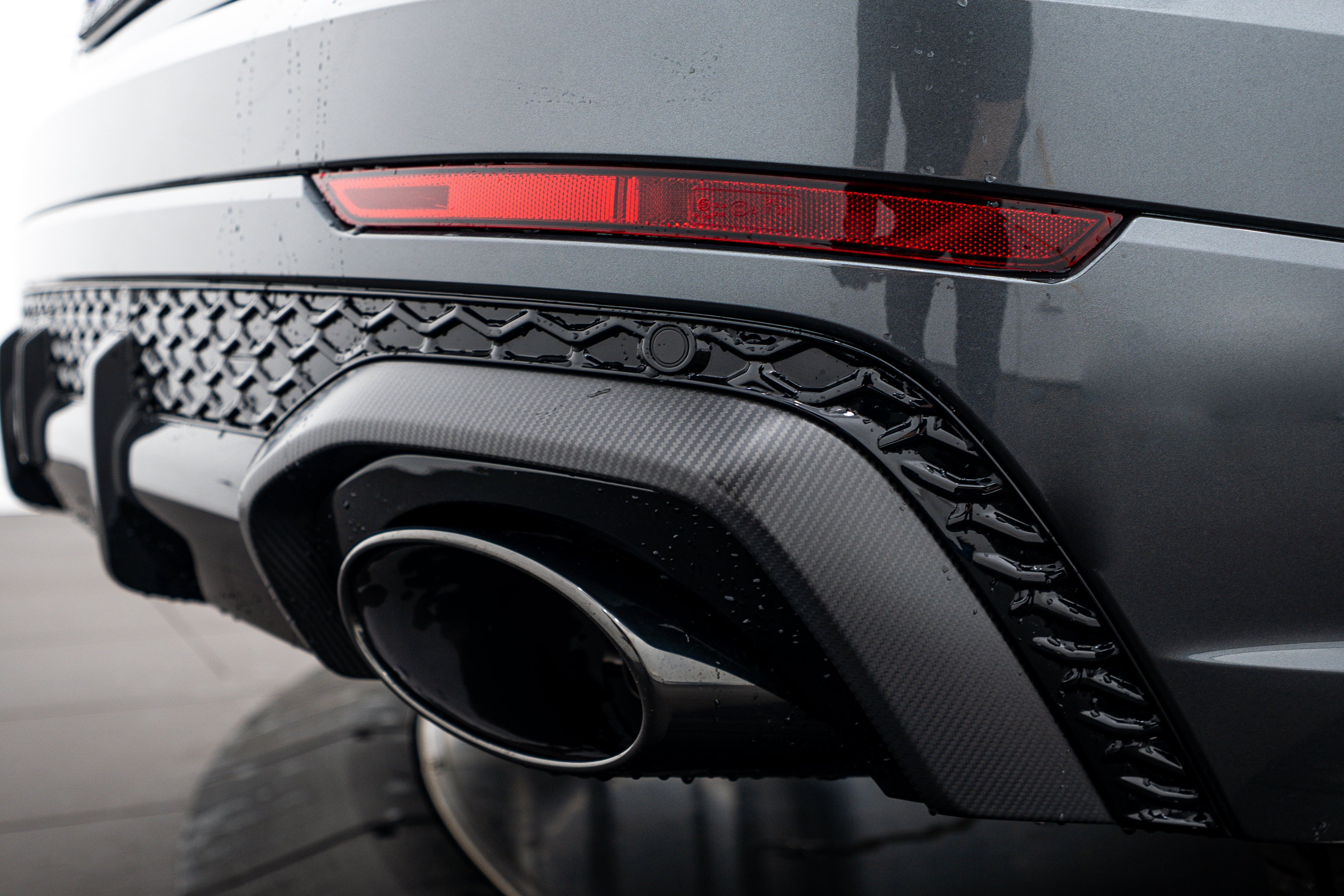 New 2026 DAYTONA GRAY Audi performance image 31