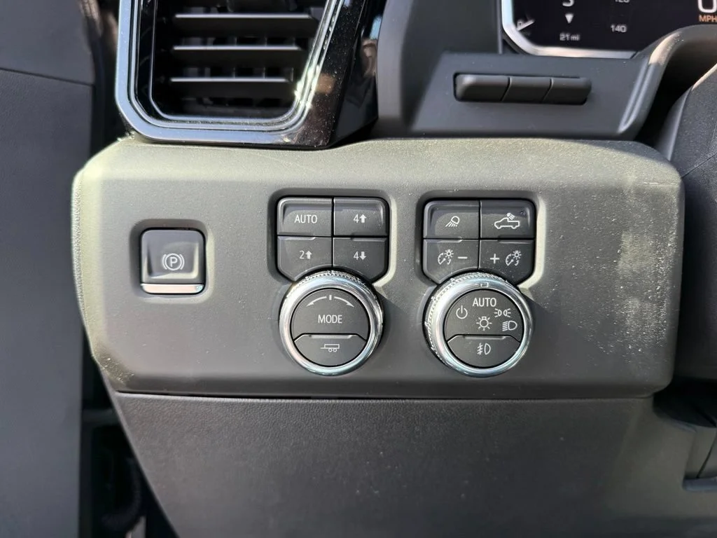 New 2026 Onyx Black GMC AT4 image 30