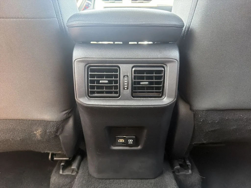 Used 2021 Silver Toyota XLE image 28