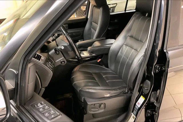 Used 2012 Black Land Rover HSE image 13