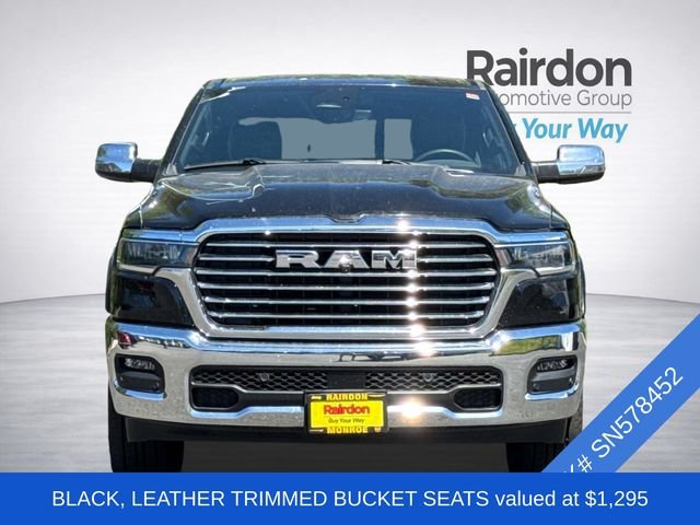 Used 2025 Diamond Black Crystal Pearlcoat Ram Laramie image 2