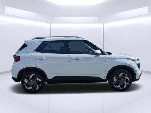 New 2026 White Hyundai SEL image 2