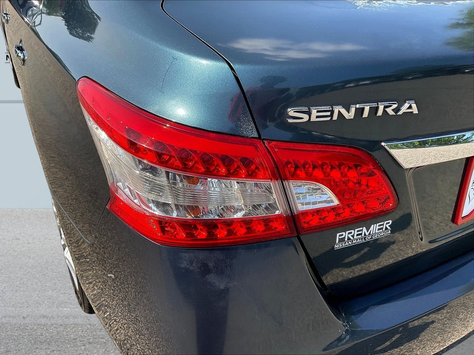 Used 2014 Blue Nissan SV image 22