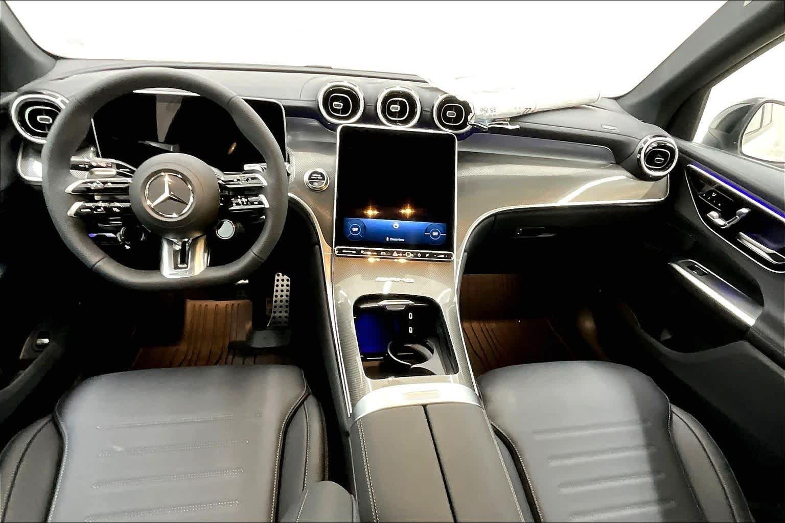 New 2026 Polar White Mercedes-Benz AMG® GLC 43 image 5