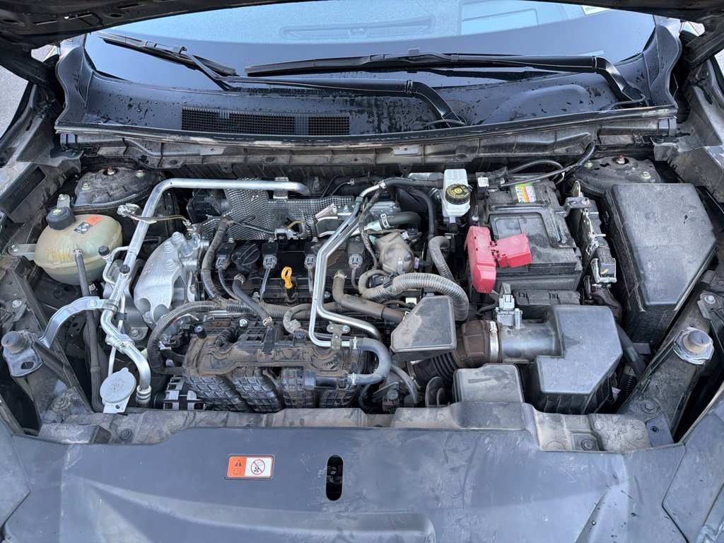 Used 2024 Black Mitsubishi SEL image 19