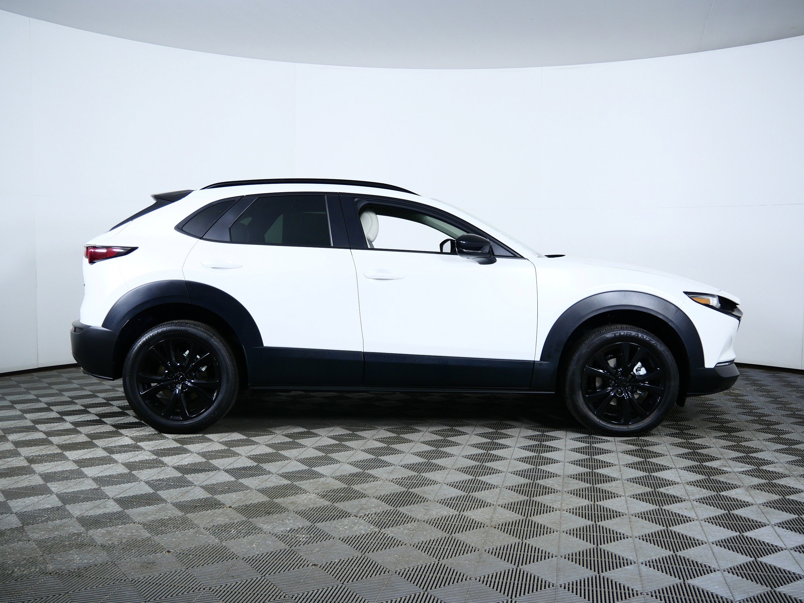 2026 Mazda CX-30 Aire Edition - Photo 8