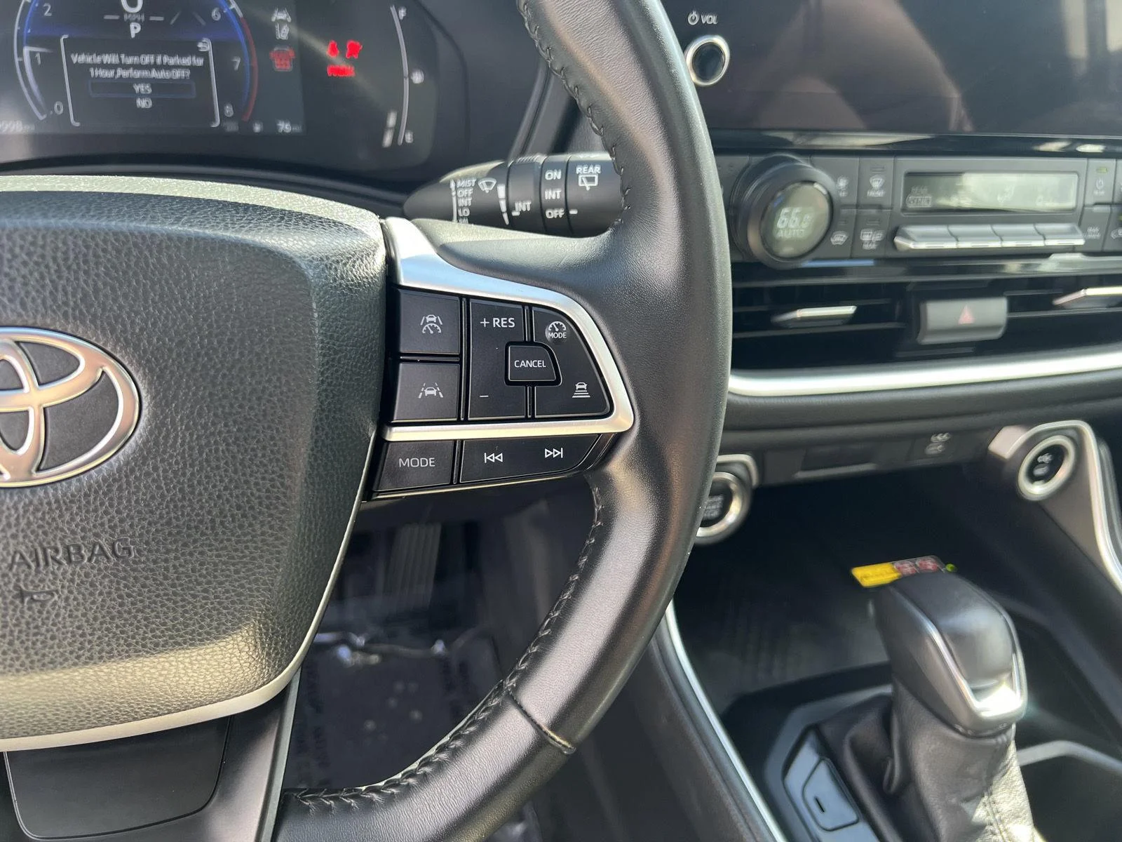 2025 Toyota Grand Highlander XLE - Photo 20