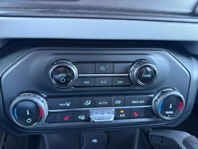 Used 2022 White Ford Big Bend image 17