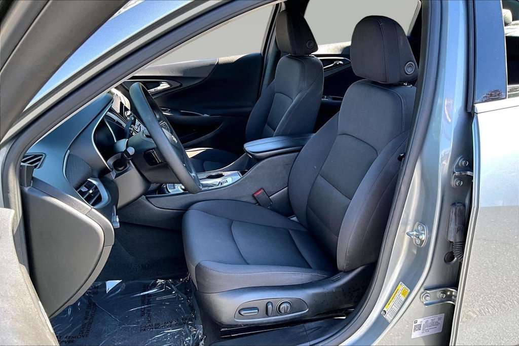 Used 2024 Gray Chevrolet LT image 23