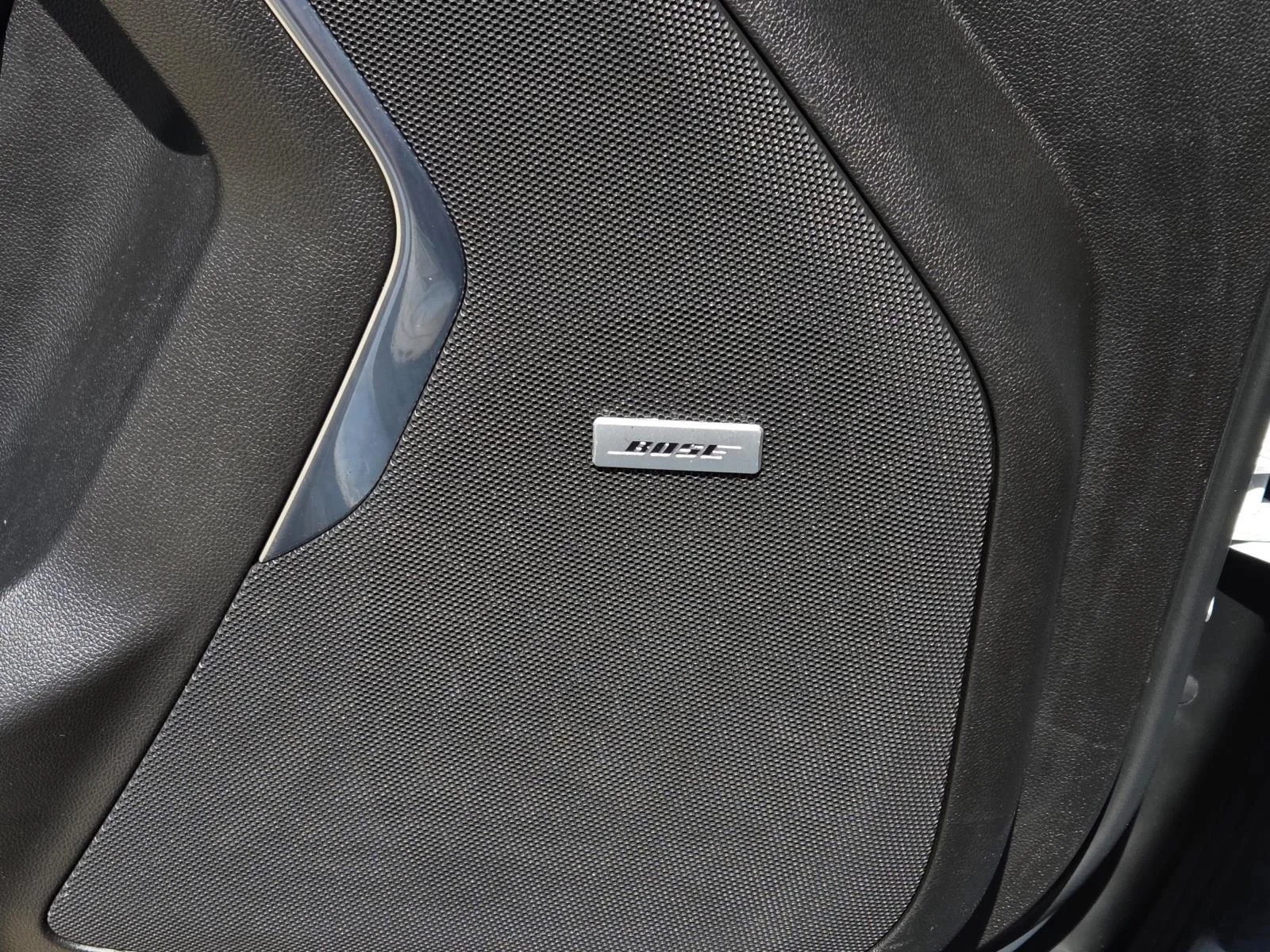 Used 2021 Summit White Chevrolet LT image 31