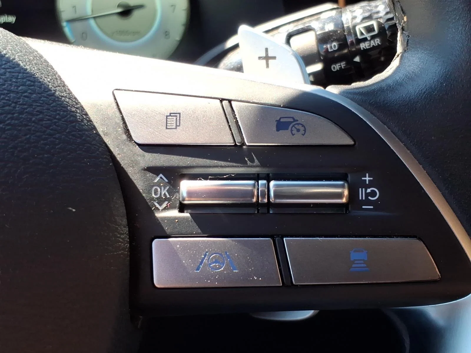 Used 2024 Sierra Burgundy Hyundai Calligraphy image 16