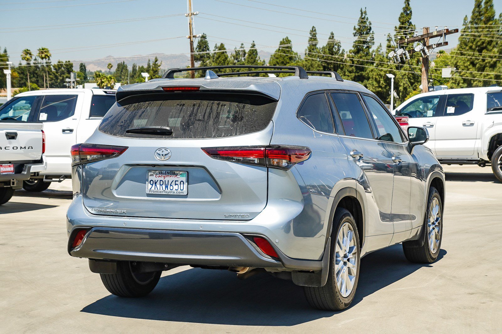 Certified Used 2024 Moon Dust Toyota Limited image 6