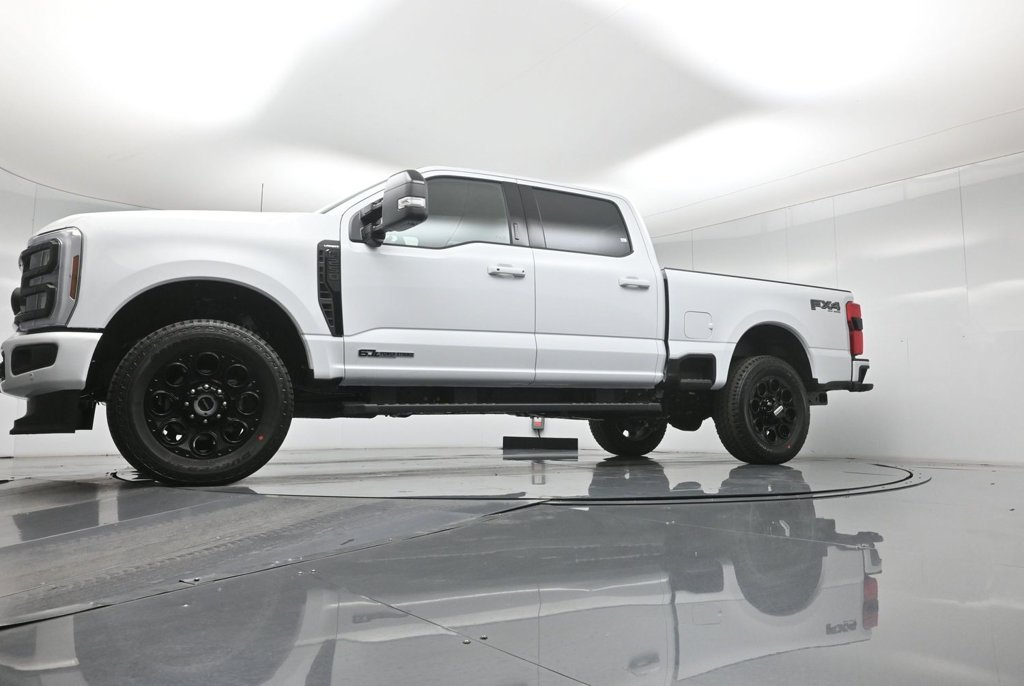 New 2026 Oxford White Ford Lariat image 49